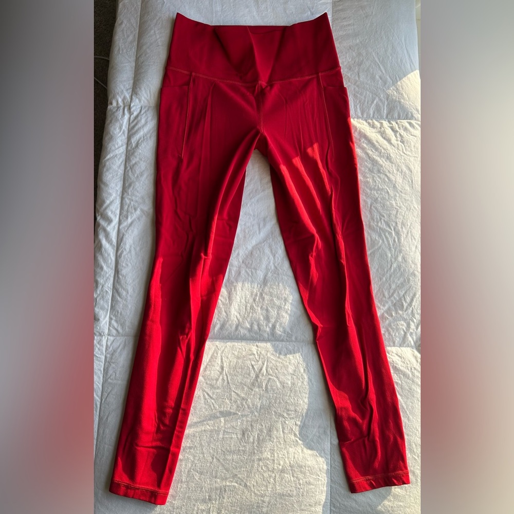 Athleta Fiery Red 7/8 Salutation Stash Tight